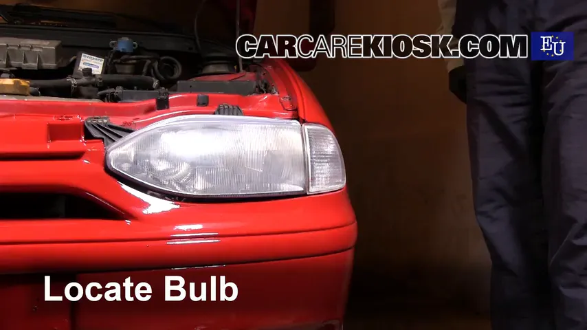 1999 Fiat Palio Weekend 1.2L 4 Cyl. Lights Highbeam (replace bulb)